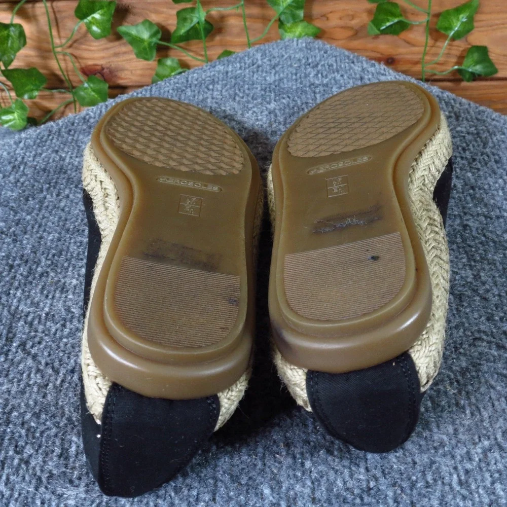 AEROSOLES run summer